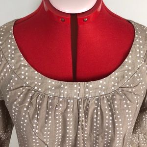 Ann Taylor Tops - Ann Taylor Taupe and White Dot size 4 Blouse Ann Taylor Tops - Ann Taylor Taupe and White Dot size 4 Blouse